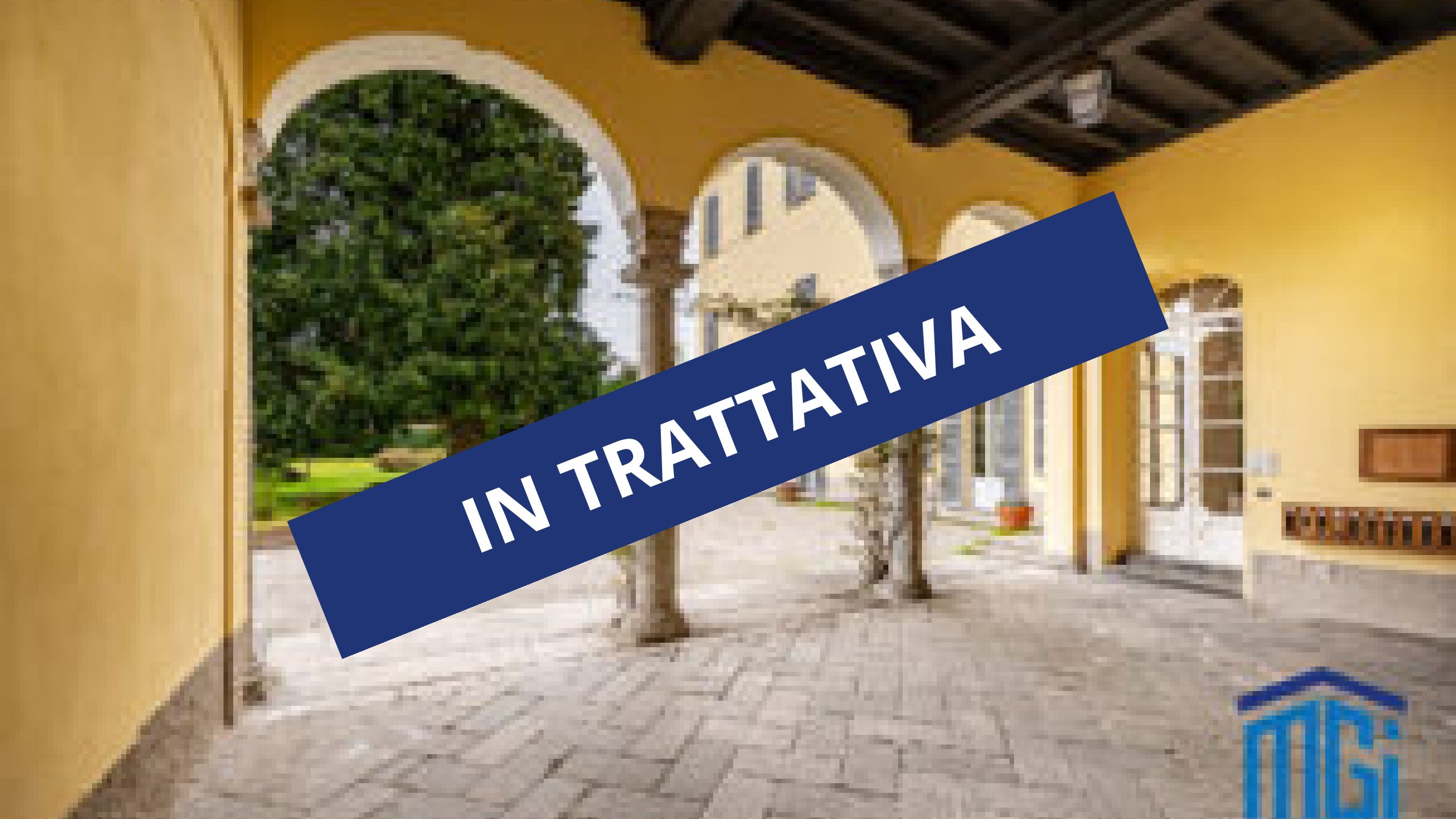 Appartamento di pregio, Merate