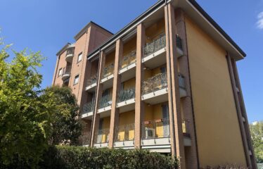 BILOCALE IN LOCAZIONE CON BALCONE E POSSIBILITÀ BOX