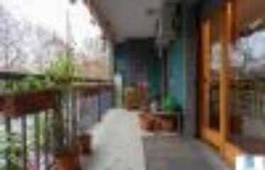 via Valtellina tre locali arredato con terrazzo e box